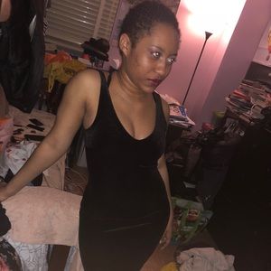 Meet your Posher, Atira